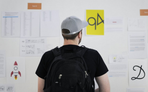 Брать тесты на коронавирус и управлять компанией: топ-5 вакансий для жителей Кирова