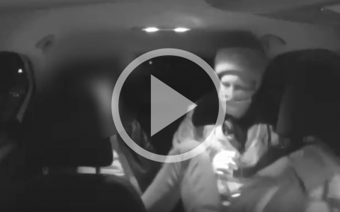 В Кирове задержанный мужчина начал избивать сотрудника ДПС