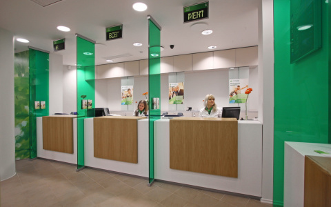 Филиал Сбербанка в Кирове открылся по новому адресу