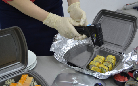 Рейтинг служб доставки еды в Кирове: сервис, меню, дегустация