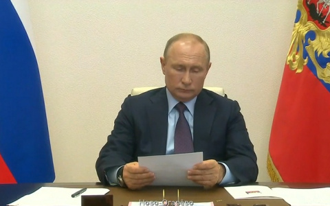 Владимир Путин прокомментировал смягчение режима самоизоляции в регионах