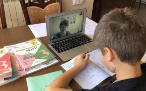 Опубликованы даты окончания учебного года у школьников Кировской области