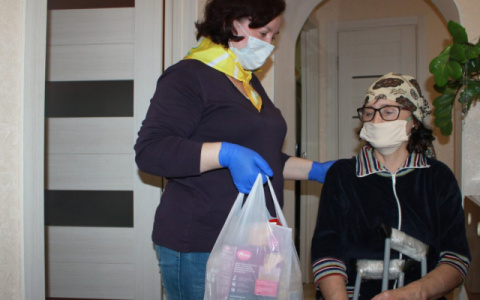 В регионе назначили выплаты за работу с больными COVID-19 еще одной категории работников