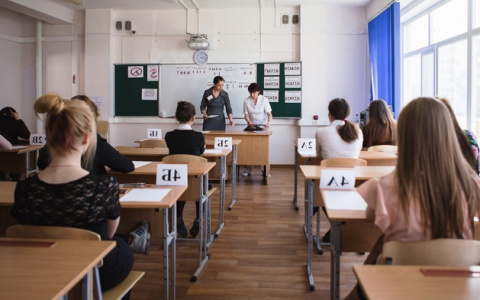 "Карантин отбивает желание продолжать учиться и идти на выпускной": 11-классница о ЕГЭ во время коронавируса