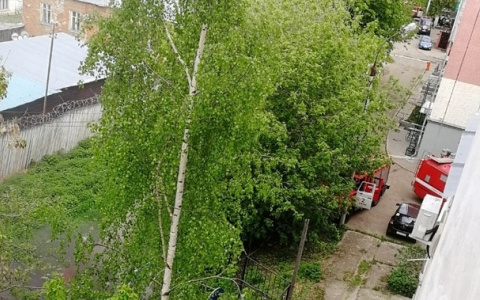 В центре Кирова загорелся тир: на месте работали три пожарных расчета