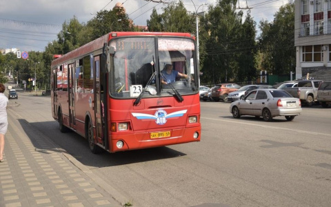В Кирове на три месяца изменят маршруты 6 автобусов и 2 троллейбусов