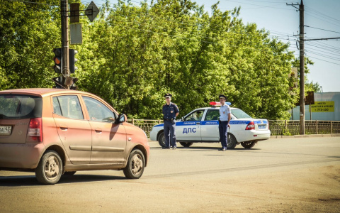 Новые тесты на алкоголь и правила для владельцев авто с правым рулем: что изменится для водителей с 1 июля