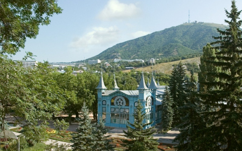 Отпуск во время пандемии: куда можно поехать из Кирова и сколько это стоит?