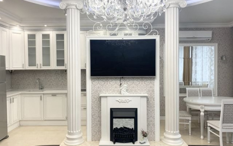 Панорамные окна, камины и сауны: как выглядят 7 дорогих квартир в Кирове