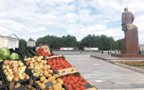 Часть Центрального рынка переедет на Театральную площадь