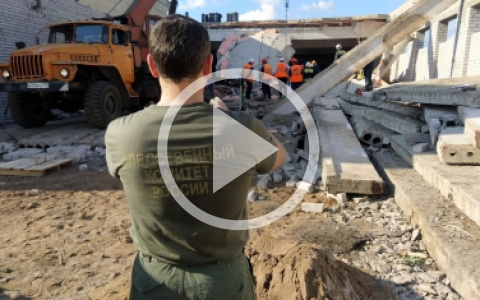 Установлены подозреваемые в деле по обрушению здания в Зуевке