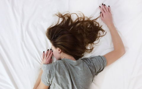 Рыбы будут строить заговоры, а Стрельцов доведут до слез: гороскоп для всех на выходные