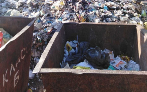 Прокуратура займется свалкой опасных отходов у одной из больниц Кировской области