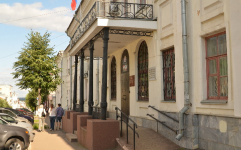 Директора ООО «Камри» обязали выплатить судебный штраф за долги перед «Кировской теплоснабжающей компанией»