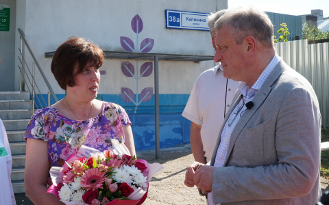 Медсестру, которая спасла тонущего мальчика на пруду в Фатеево, наградят