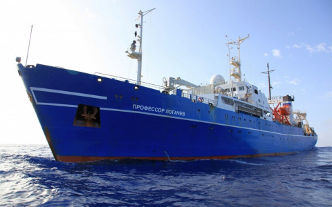 Изучить Арктику: МегаФон и Росгеология приступают к морским изысканиям