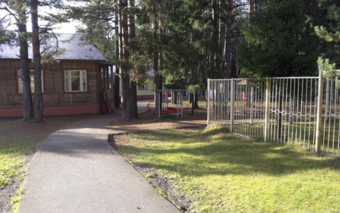 Всех детей из лагеря «Юность» отправят домой на карантин