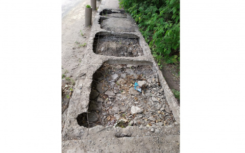 «Разруха, как в Припяти»: кировчане жалуются на состояние тротуаров в Вересниках