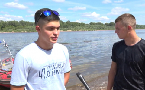 «Девочка на дно уходила»: на реке в Вятских Полянах спасли четырех тонувших