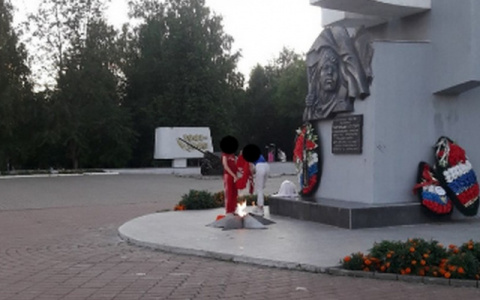 Полиция нашла кировчанок, которые сушили одежду над Вечным огнем в парке Победы