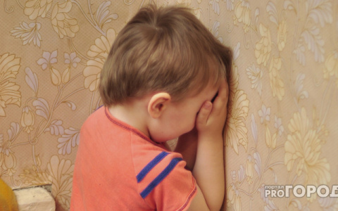 Вынесен приговор матери из Нолинска, которая избивала 8-летнего сына