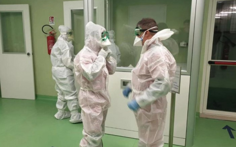 Названы сроки регистрации российской вакцины от коронавируса