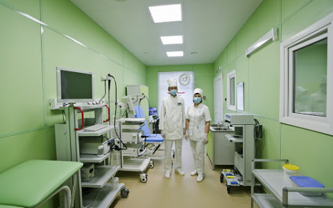 Что обсуждают в Кирове: у 827 зараженных COVID-19 пневмония и результаты ЕГЭ