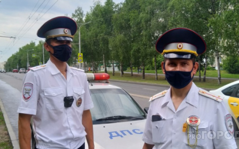 Россиян начали штрафовать за багажники на крыше машин