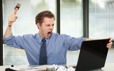 За что кировчане возненавидели интернет-магазины в этом году? Объясняем на гифках