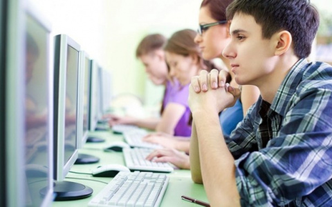 Началась регистрация на онлайн-чемпионат по игре «Изучи интернет — управляй им»