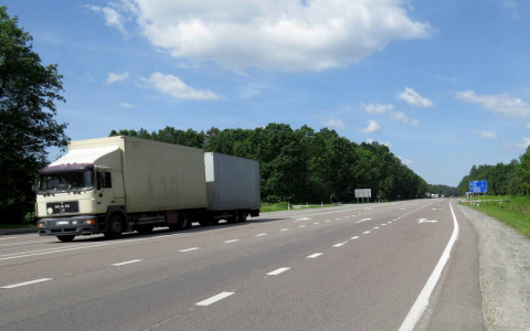 Продлен запрет на въезд удмуртских грузовиков в Кировскую область