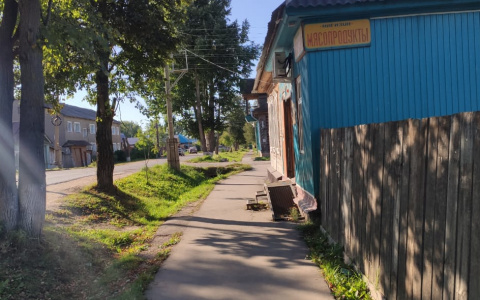 Житель Малмыжского района напал на сотрудника полиции с бритвой