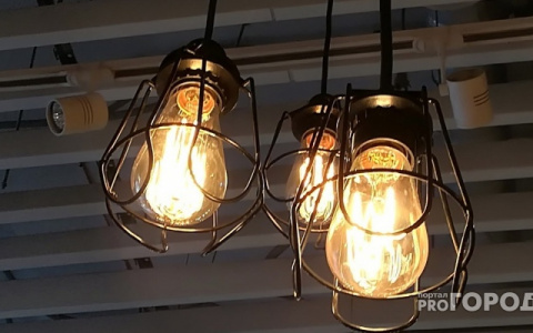 В понедельник сотни кировчан останутся без света: список адресов