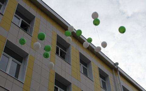 В правительстве назвали точную дату открытия школы в Радужном