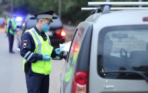 В выходные в Кирове сотрудники ГИБДД проведут «сплошные проверки»