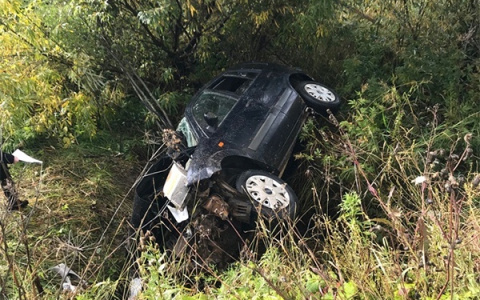 В Афанасьевском районе водитель "Форд Фьюжн" съехал в кювет: 5 пострадавших