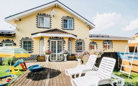 От 16 до 20 млн рублей: как выглядят 7 самых дорогих коттеджей в пригороде Кирова