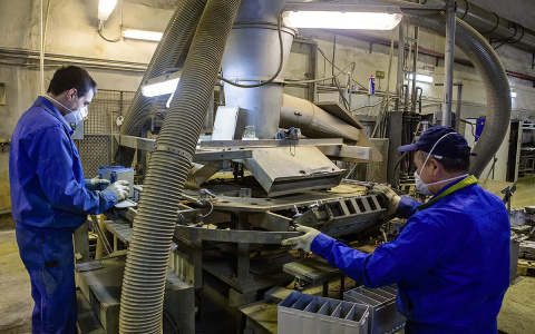 В Кирово-Чепецке 7 рабочих отравились фтором: следком начал проверку