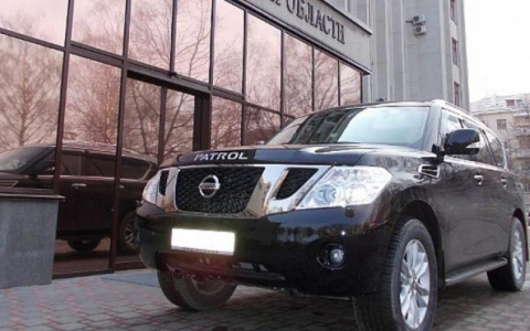 Для кировских депутатов арендуют автомобили за 4 миллиона рублей