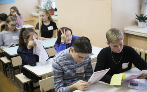 Что обсуждают в Кирове: каникулы в одно время и заболеваемость COVID-19 по районам