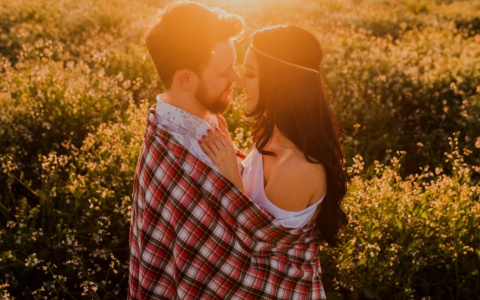 Раки будут зависеть от других, а Водолеям понадобится поддержка: гороскоп на неделю