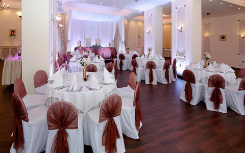 Правительство Кировской области выделит 800 тысяч рублей на виски, форель и заливное