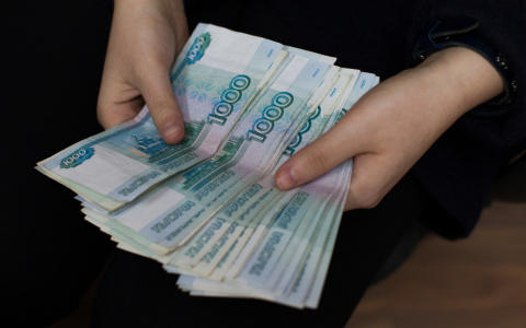 Максимальные ставки и гибкие условия: почему кировчане несут деньги в кредитные кооперативы