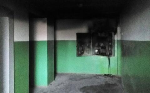 Пожар в жилом доме на Романа Ердякова ликвидировали 6 пожарных расчетов