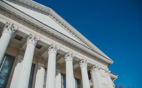 Кировский Драмтеатр снова закрыли на карантин из-за COVID-19