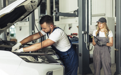 «Pro Город» выбирает лучших*: автосервисы Кирова