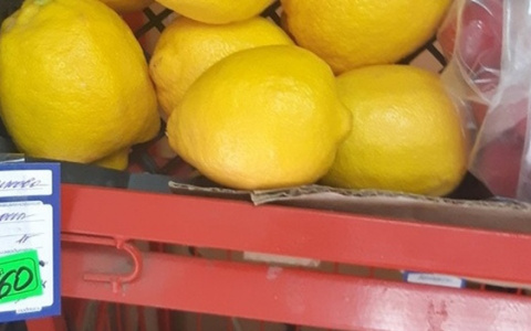 За месяц на кировские прилавки попало почти 3 тонны фруктов с вредителями