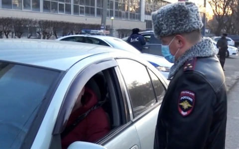 Кировчане не могут зарегистрировать авто через "Госуслуги"