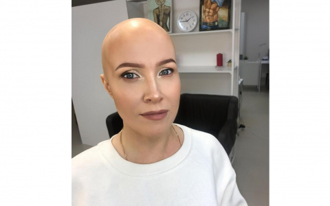 «Кому нужен лысый блогер?»: кировчанка делится своей историей борьбы с раком