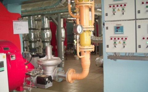 После взрыва в котельной Свечи остались без тепла детсад и 6 домов